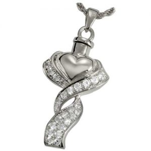 Heart cremation jewelry for ashes