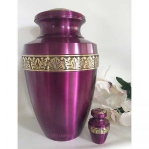 berry loved cremation urn