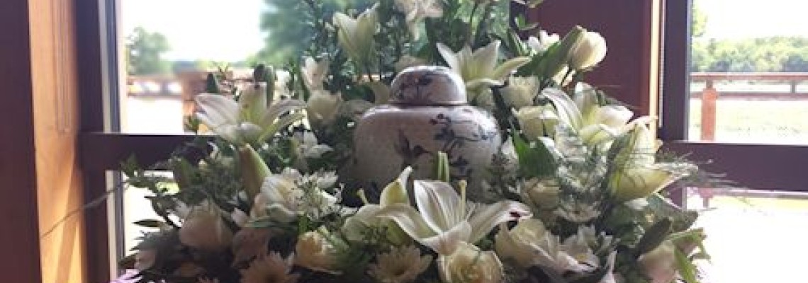 Floral Ideas for Cremation Memorial Service