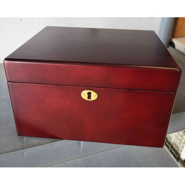 Classic Birch Wood Cremation Urn Box Classic Birch Wood Cremation Urn Box