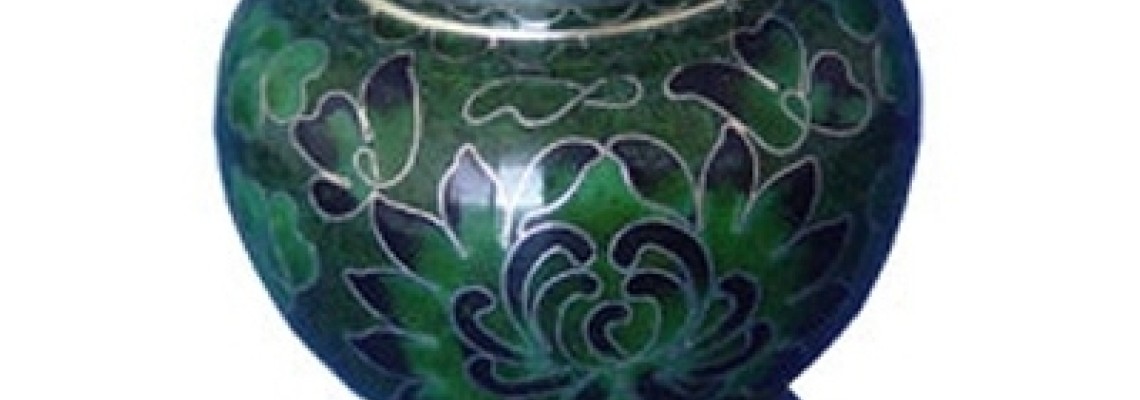 Creation Process of the Cloisonne Urn