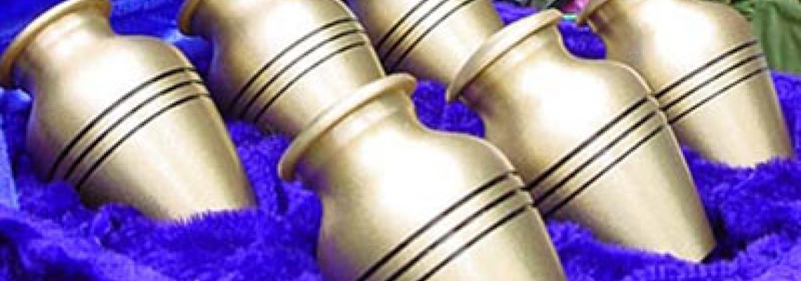About Keepsake Urns About Keepsake Urns