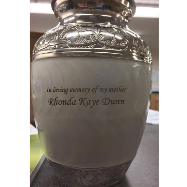 Medium White Pearl Urn for Ashes Medium White Pearl Urn for Ashes