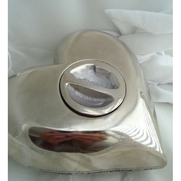 Purple Heart Urn For Sharing Ashes-Free Engraving Purple Heart Urn For Sharing Ashes-Free Engraving