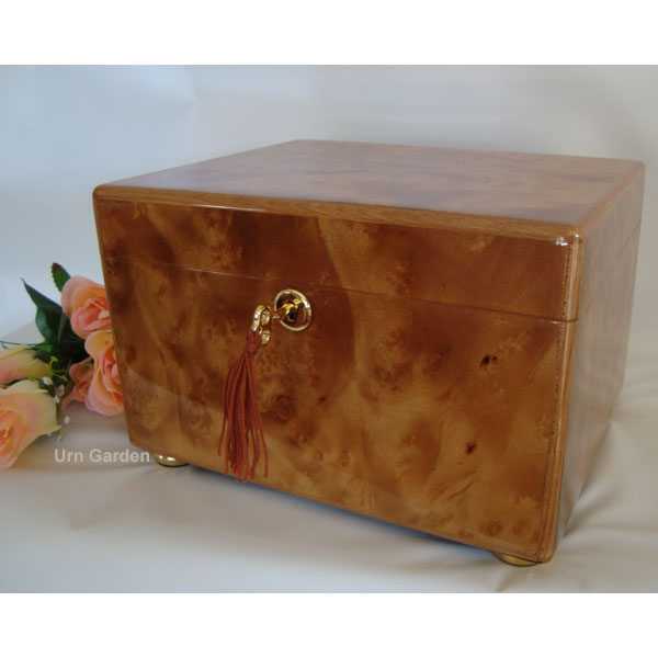 Timeless Blonde Burlwood Cremation Urn Timeless Blonde Burlwood Cremation Urn