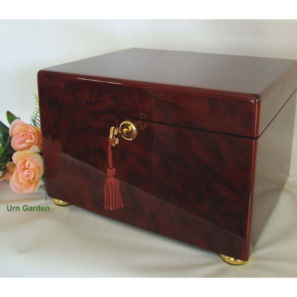 Timeless Elm Burlwood Cremation Urn Timeless Elm Burlwood Cremation Urn